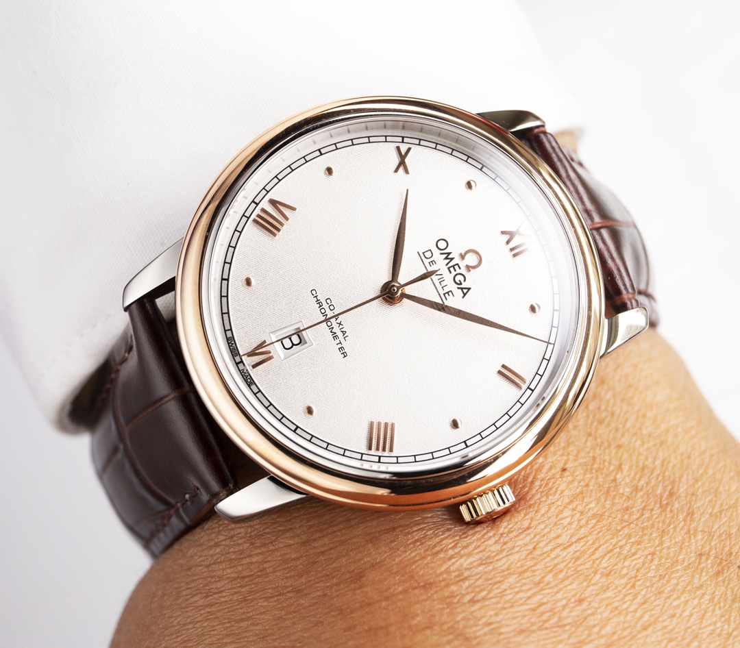 Omega - Disc Fly Series - Couple Watch